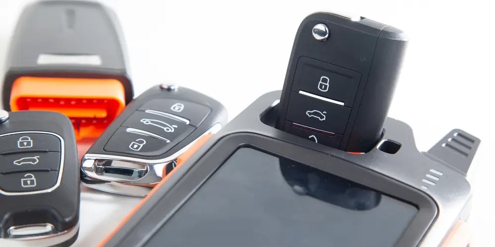 Programming a car key fob